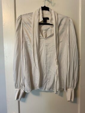 La Femme En Noir Victorian Blouse in Ivory